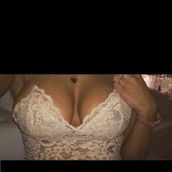 Diaba - Milf à Gembloux Profil de Diaba, 38 ans, Milf à Gembloux (Namur)